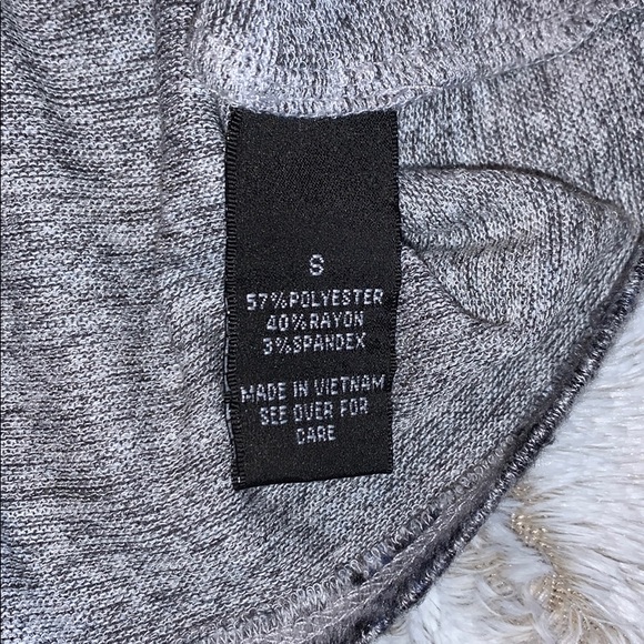 Long Sleeve T-shirt - Picture 3 of 4